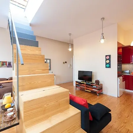 Apartment With Terrace @ Historic Center